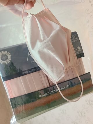 에어에이드 컬러 덴탈 마스크 — 5점을 준 리뷰어가 2021년 8월 올린 사용 사진