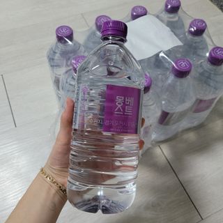 몽베스트 MONTBEST 1L 12입 — 5점을 준 리뷰어가 2022년 1월 올린 사용 사진