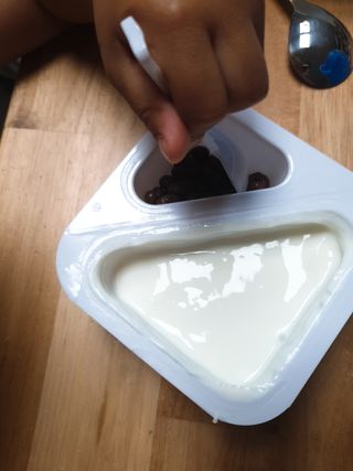 매일바이오 토핑요거트 — 5점을 준 리뷰어가 2021년 6월 올린 사용 사진