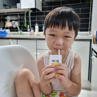메디웰 페디아드링크 미니 바나나맛 — 4점을 준 리뷰어가 2022년 8월 올린 사용 사진