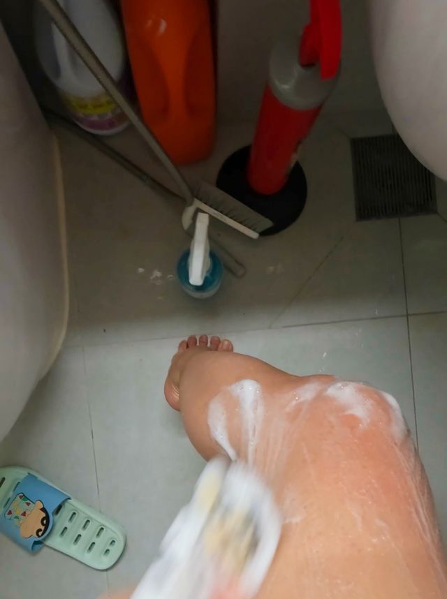틱톡 [후르디아] 올리브영 아로마 비건 바디워시1종+바디로션1종 (그리너리) 리뷰 사진