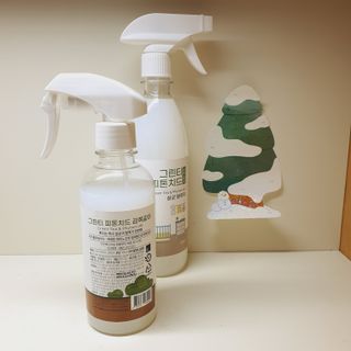 [엠메이데이] 그린티 피톤치드 감쪽같이 500ml + 손소독액 50ml — 5점을 준 리뷰어가 2021년 12월 올린 사용 사진