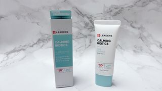 리더스코스메틱 리더스 카밍 바이오틱스 선 에센스 SPF 50+ PA++++ — 5점을 준 리뷰어가 2022년 7월 올린 사용 사진