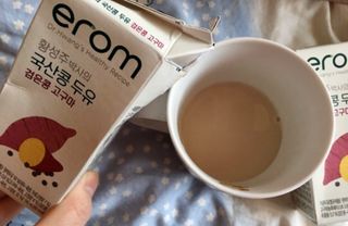 이롬 erom 황성주 박사의 국산콩 두유 검은콩 고구마 — 5점을 준 리뷰어가 2021년 2월 올린 사용 사진