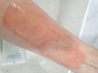 닥터에프파이브 젤리스크럽 소프트 클렌징폼 120ml — 4점을 준 리뷰어가 2022년 7월 올린 사용 사진