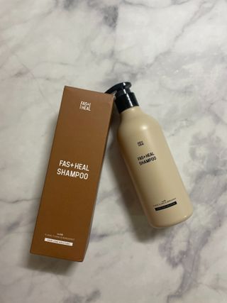 패스트힐(fast heal) 패스트힐 탈모증상완화샴푸 470ml — 4.5점을 준 리뷰어가 2023년 9월 올린 사용 사진
