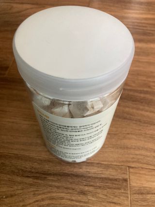 [펫시밀] 원물그대로 영양듬뿍 진공동결건조 북어트릿75g,치킨트릿100g,연어트릿75g 강아지 고양이 간식 — 4.5점을 준 리뷰어가 2023년 5월 올린 사용 사진