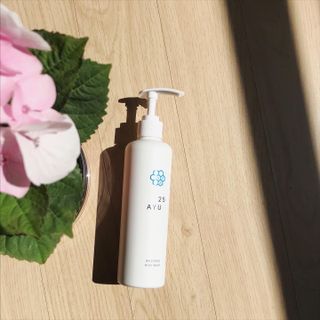 AYU25[아유트웬티파이브]피부 진정, 보습 와일즈 로즈 바디워시 — 5점을 준 리뷰어가 2021년 4월 올린 사용 사진
