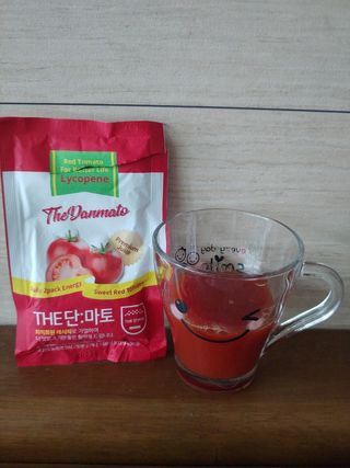 제이제이바이오 더단마토 프리미엄주스 100ml 30팩입 - 무설탕 스테비아 토마토즙 — 5점을 준 리뷰어가 2021년 12월 올린 사용 사진