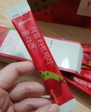서울약사신협_석류 타트체리 콜라겐_10g x 30포 — 5점을 준 리뷰어가 2021년 7월 올린 사용 사진