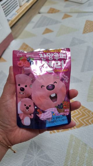 [팔도] 잔망루피젤리 믹스베리맛 42g 8개 — 5점을 준 리뷰어가 2022년 2월 올린 사용 사진