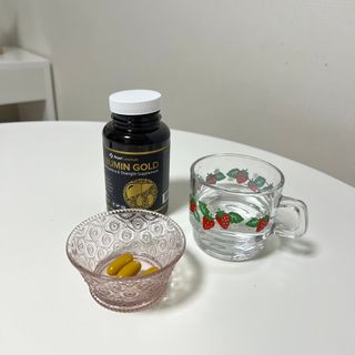 로얄 캐네디언 간이 먼저 알아채는 진한 알부민의 힘, 알부민 골드 — 5점을 준 리뷰어가 2023년 6월 올린 사용 사진