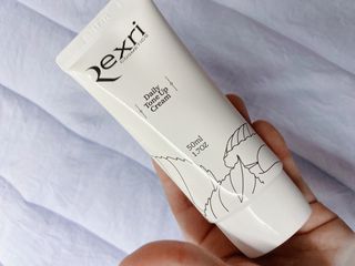 렉스리 데일리 톤업 크림 Rexri Daily Tone Up Cream — 4점을 준 리뷰어가 2022년 10월 올린 사용 사진