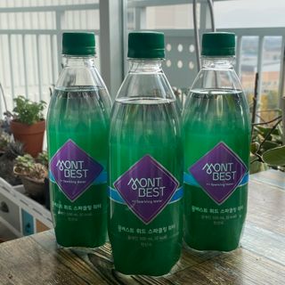 몽베스트 Montbest with Sparkling water Plain 20병 — 5점을 준 리뷰어가 2021년 11월 올린 사용 사진