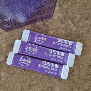 [유산균] 오마이락 프리미엄 포스트바이오틱스 30P — 5점을 준 리뷰어가 2022년 11월 올린 사용 사진