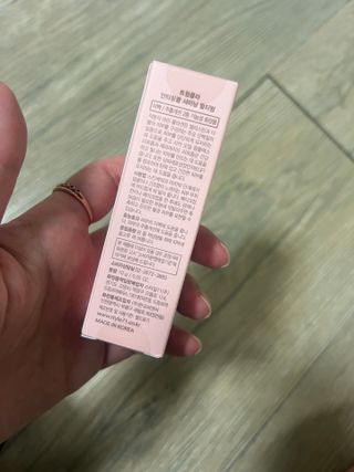 트윙클라 안티링클 샤이닝 멀티밤 — 5점을 준 리뷰어가 2022년 6월 올린 사용 사진