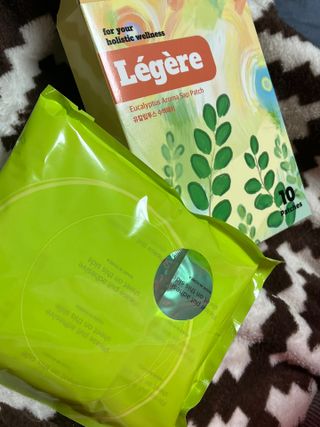 [레제르] 아로마 수액패치 발패치 10매입 - 라벤더향/유칼립투스향/대나무향 — 4.5점을 준 리뷰어가 2022년 2월 올린 사용 사진