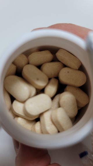 프리마인 평생 써야하는 관절의 건강을 위한 완벽설계 솔루션 관절n마디케어 플러스 120정 — 5점을 준 리뷰어가 2021년 10월 올린 사용 사진