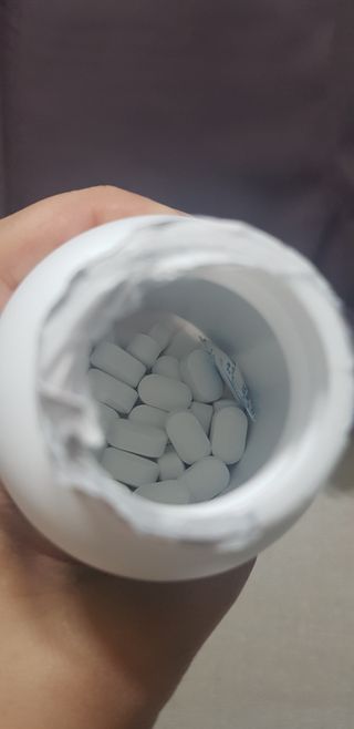서울약사신협 네이처픽_칼슘마그네슘비타민D_1,305mg x 120캡슐 — 4점을 준 리뷰어가 2021년 9월 올린 사용 사진