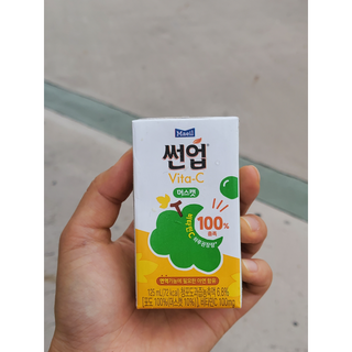 썬업비타씨 썬업 Vita-C — 5점을 준 리뷰어가 2021년 6월 올린 사용 사진