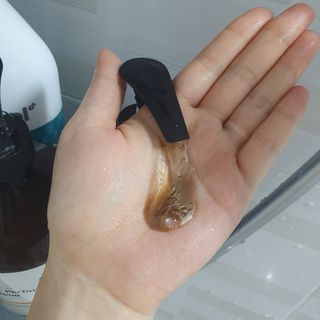 다슈코리아 다슈 데일리 단백질 한방 두피 골드 샴푸 500ml — 5점을 준 리뷰어가 2021년 1월 올린 사용 사진