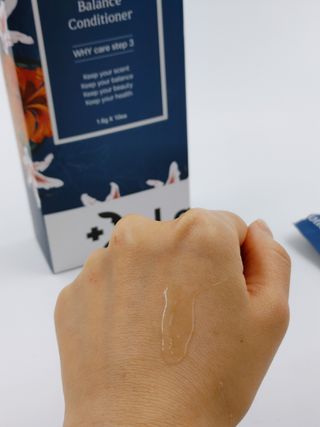 닥터레이디  밸런스 컨디셔너 Y존 세럼 — 4.5점을 준 리뷰어가 2021년 11월 올린 사용 사진