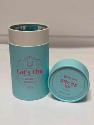 페페로니 잘 먹는 캣츄 - 원양선 참치 24개입 — 5점을 준 리뷰어가 2021년 8월 올린 사용 사진