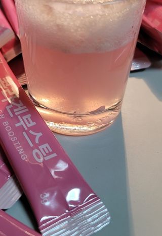 늘20s 콜라겐 부스팅_COLLAGEN BOOSTING — 4.5점을 준 리뷰어가 2023년 1월 올린 사용 사진