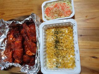 [오늘통닭 수유본점] 콘치즈닭 — 5점을 준 리뷰어가 2021년 1월 올린 사용 사진