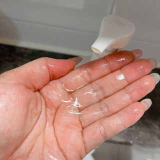 로우퀘스트 베리어 인핸싱 클렌저 190ml — 4점을 준 리뷰어가 2023년 10월 올린 사용 사진