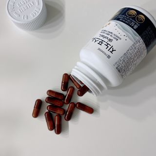 프리마인 홍삼의 강력한 에너지, 이제는 흡수율을 높인 최첨단 캡슐로 간편하게 초고속 충전하세요. — 5점을 준 리뷰어가 2022년 4월 올린 사용 사진