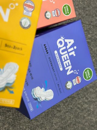 에어퀸 뉴브레스 유기농 생리대 4종 (팬티라이너 20P + 중형 10P + 대형 10P + 오버나이트 8P)_체험단 — 4.5점을 준 리뷰어가 2024년 6월 올린 사용 사진