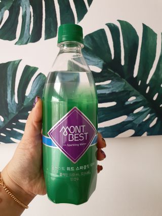 몽베스트 Montbest with Sparkling water Plain 20병 — 5점을 준 리뷰어가 2021년 11월 올린 사용 사진