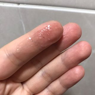 벨먼 내추럴스파 수분광채 스크럽 바디워시 600ml 5종 — 5점을 준 리뷰어가 2022년 5월 올린 사용 사진