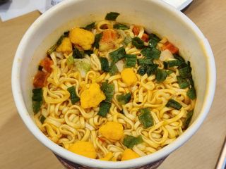 NISSIN 닛신 컵누들  4종 - 씨푸드오리지날, 씨푸드 스파이시, 씨푸드 커리, 씨푸드 XO소스 — 4점을 준 리뷰어가 2022년 11월 올린 사용 사진