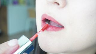 MF[밀리밀리] 프로틴 벨벳 립 플럼퍼 5종 — 5점을 준 리뷰어가 2024년 3월 올린 사용 사진