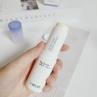 아이레시피 워터리터치 에센스 선 밤 [SPF50+/PA++++] — 4.5점을 준 리뷰어가 2023년 3월 올린 사용 사진
