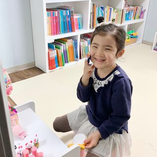 아토팜 톡톡 페이셜 선팩트 SPF43 PA+++ — 5점을 준 리뷰어가 2021년 3월 올린 사용 사진