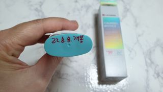 리더스코스메틱 리더스 카밍 바이오틱스 선 에센스 SPF 50+ PA++++ — 5점을 준 리뷰어가 2022년 8월 올린 사용 사진