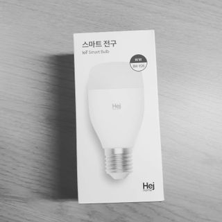 헤이홈 LED전구 화이트 스마트 전구 wifi 연결 스마트폰 연동 음성제어 원격제어 — 4점을 준 리뷰어가 2021년 5월 올린 사용 사진