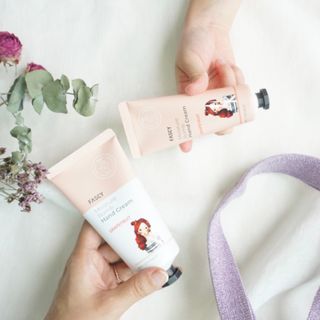 파시 FASCY 高保湿ハンドクリーム40ml+80ml セット — 5점을 준 리뷰어가 2021년 6월 올린 사용 사진