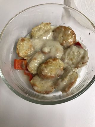 굽네몰 [굽네] 소스가 맛있는 닭가슴살 한입 볼 2종 8팩 — 5점을 준 리뷰어가 2021년 3월 올린 사용 사진