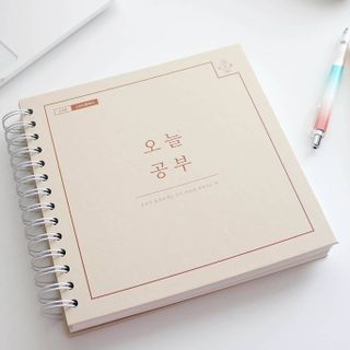 리훈 여러분의 오늘을 채워나갈 수 있도록 도와줄 오늘공부 1년용 스터디플래너 — 5점을 준 리뷰어가 2021년 3월 올린 사용 사진