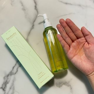 스킨큐어 산다화 순한 클렌징 동백 오일 200ml — 4점을 준 리뷰어가 2023년 3월 올린 사용 사진