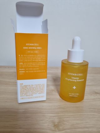 체르엠 스템앤셀 비타민 브라이트닝 에센스 30ml 1개 — 5점을 준 리뷰어가 2021년 9월 올린 사용 사진