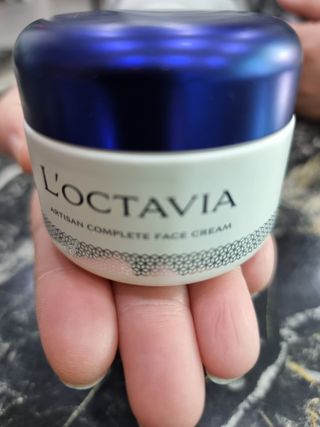록타비아 Artisan Complete Face Cream — 5점을 준 리뷰어가 2023년 11월 올린 사용 사진
