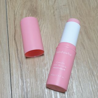 스킨큐어 산다화 카멜리아 안티 링클 멀티밤 — 5점을 준 리뷰어가 2023년 4월 올린 사용 사진