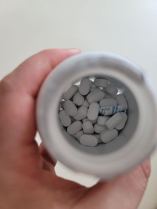 서울약사신협 네이처픽_칼슘마그네슘비타민D_1,305mg x 120캡슐 — 5점을 준 리뷰어가 2021년 9월 올린 사용 사진