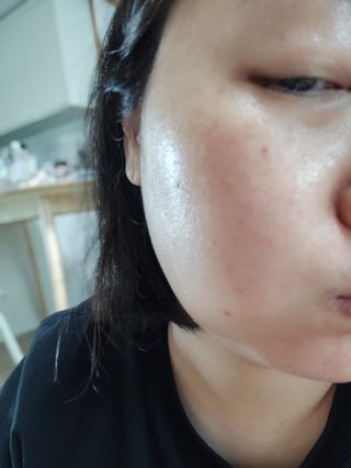 스킨큐어 산다화 순한 클렌징 동백 오일 200ml — 4점을 준 리뷰어가 2023년 4월 올린 사용 사진