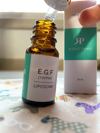 랑팡 EGF+FGF 10ppm 리포좀 앰플 원액 10ml — 4.5점을 준 리뷰어가 2021년 12월 올린 사용 사진